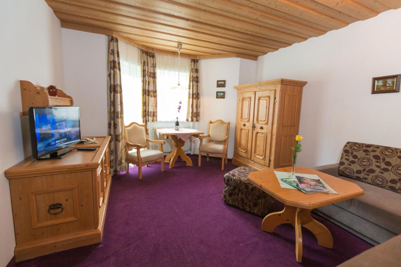 Flat Hotel Seefeld in Tirol Værelse billede