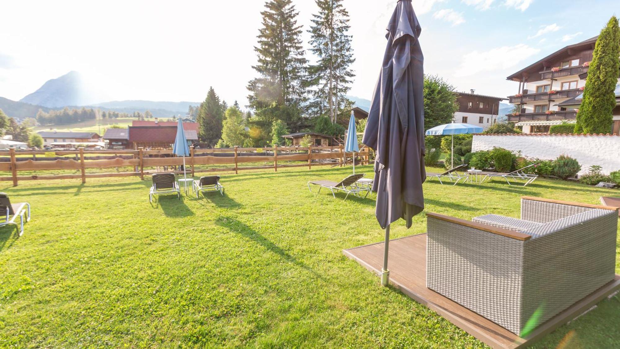 Flat Hotel Seefeld in Tirol Eksteriør billede