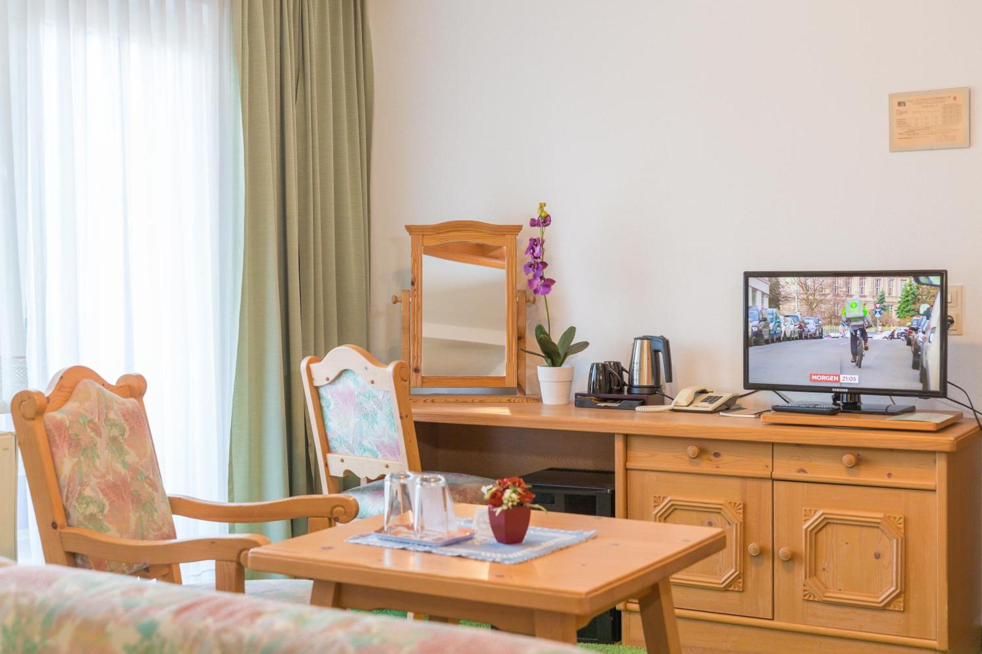 Flat Hotel Seefeld in Tirol Værelse billede